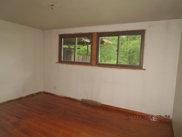 9904 Hillview Dr, Evansville, IN 47720 photo 7