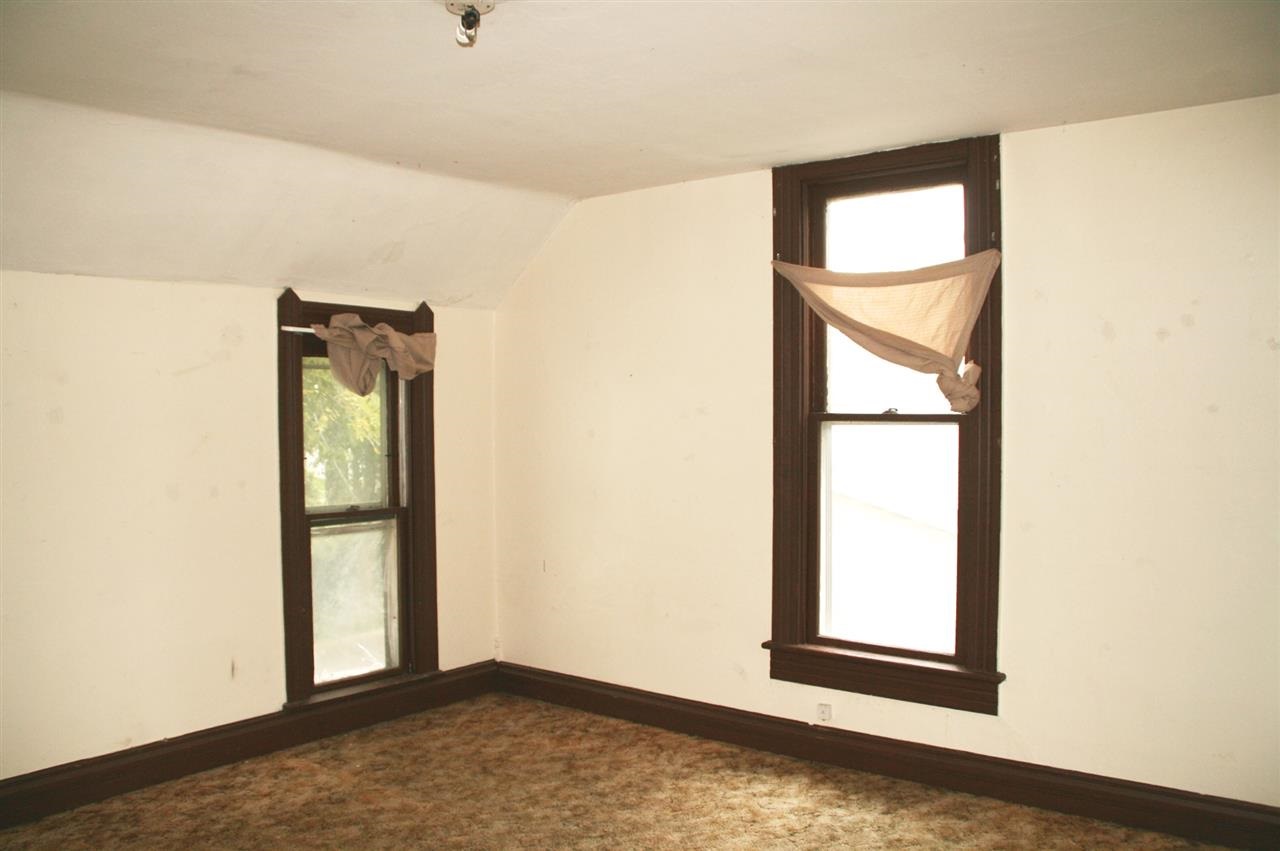 46 N East St, Wabash, IN 46992 photo 14