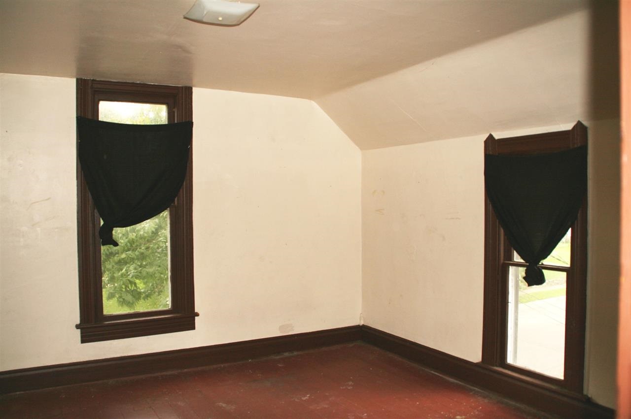 46 N East St, Wabash, IN 46992 photo 11