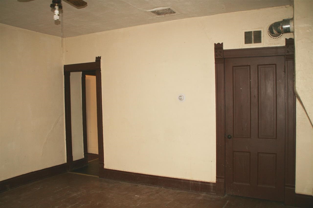 46 N East St, Wabash, IN 46992 photo 7