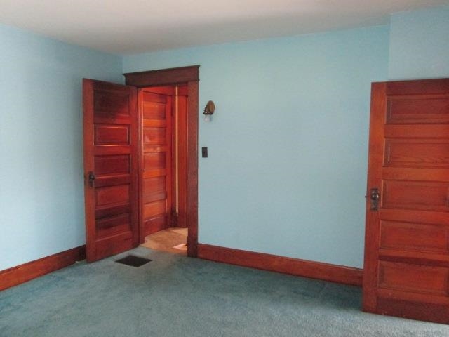 204 S Cottage Ave, Goshen, IN 46528 photo 17