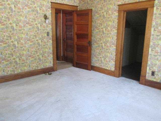 204 S Cottage Ave, Goshen, IN 46528 photo 23