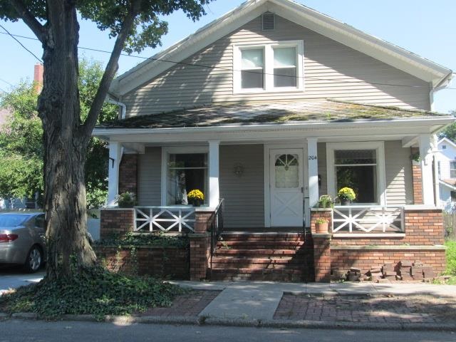 204 S Cottage Ave, Goshen, IN 46528 photo 1