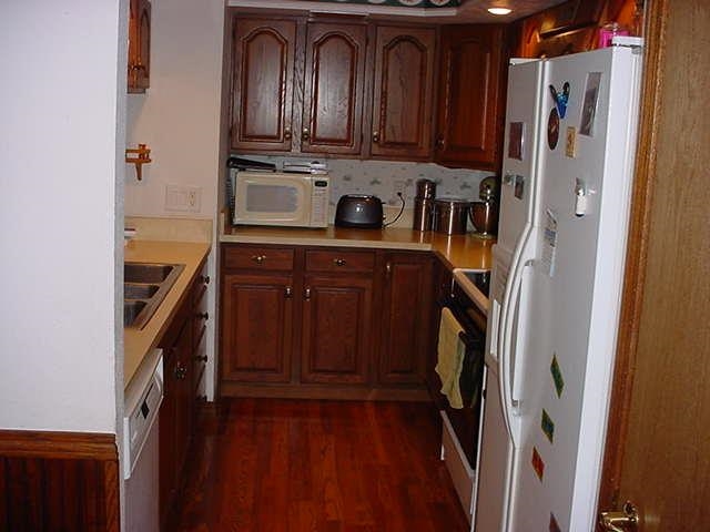 308 E Harrison St, Wakarusa, IN 46573 photo 13