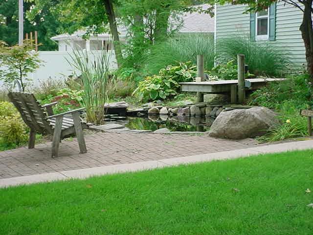 308 E Harrison St, Wakarusa, IN 46573 photo 8