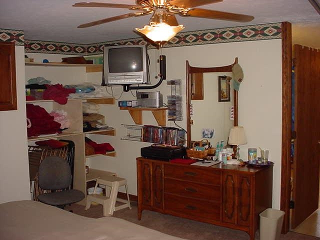 308 E Harrison St, Wakarusa, IN 46573 photo 18