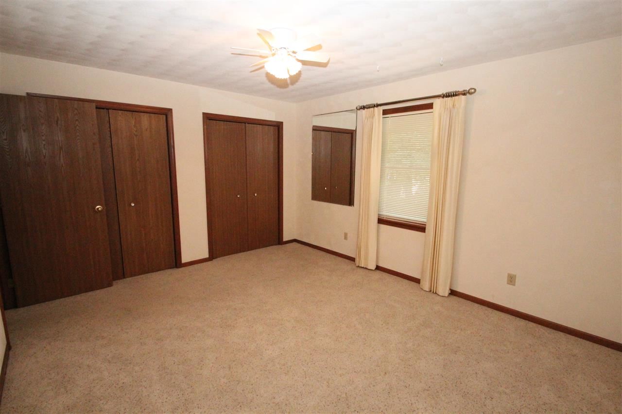 308 Doral Park Dr, Kokomo, IN 46901 photo 9