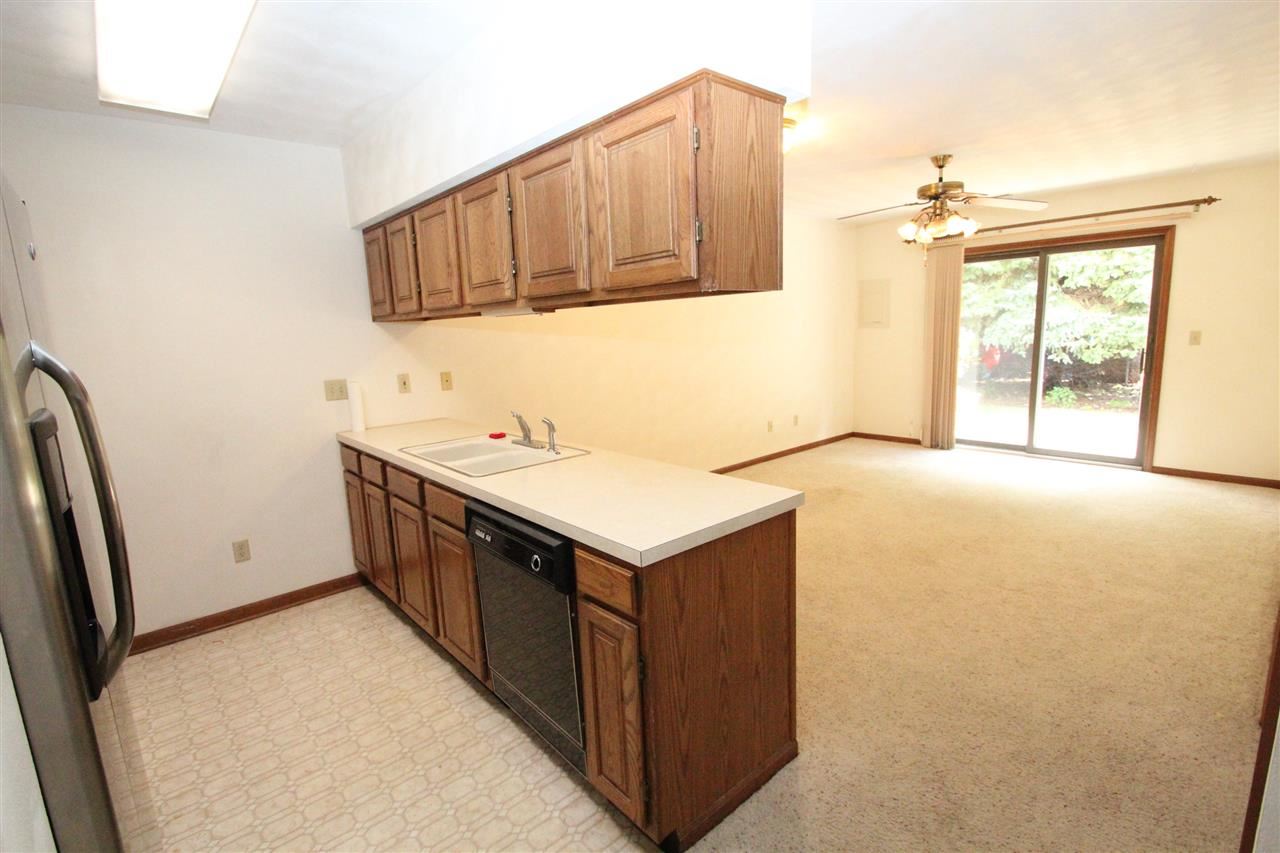 308 Doral Park Dr, Kokomo, IN 46901 photo 4