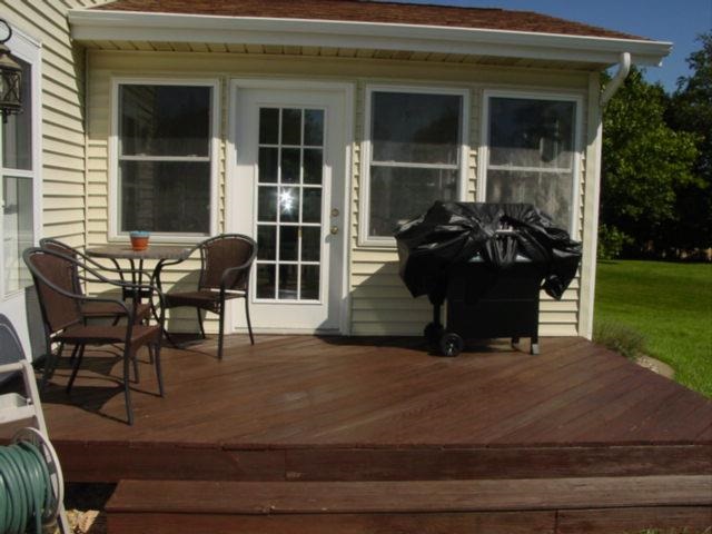 816 Lydia Dr, Warsaw, IN 46582 photo 3