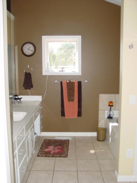 816 Lydia Dr, Warsaw, IN 46582 photo 18