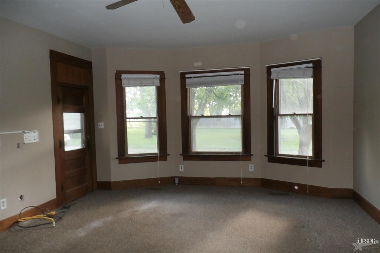 4120 Bostick Rd, Fort Wayne, IN 46816 photo 8