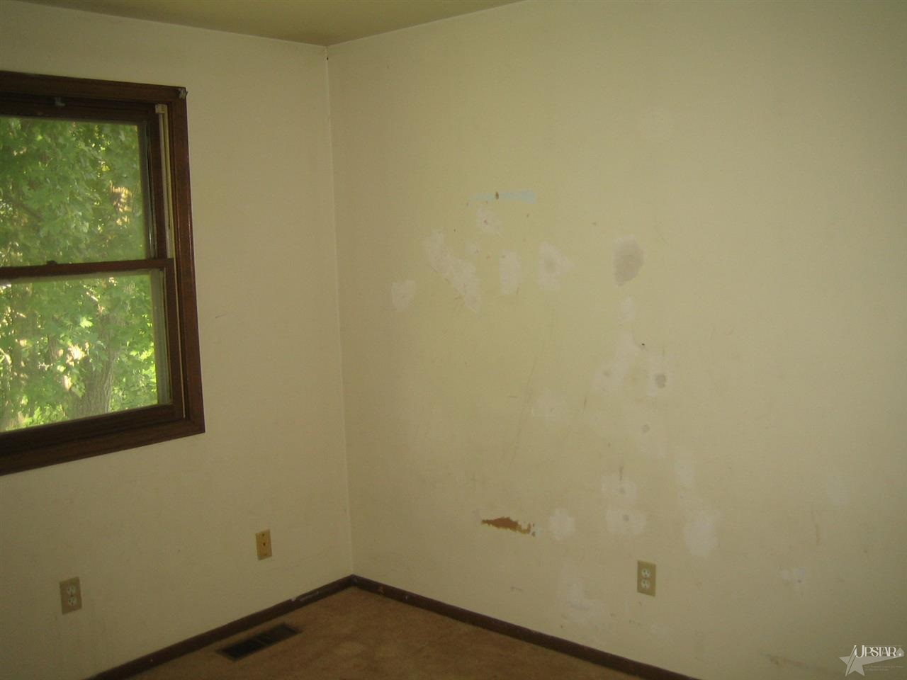 8312 Harwick Ct, Fort Wayne, IN 46815 photo 3