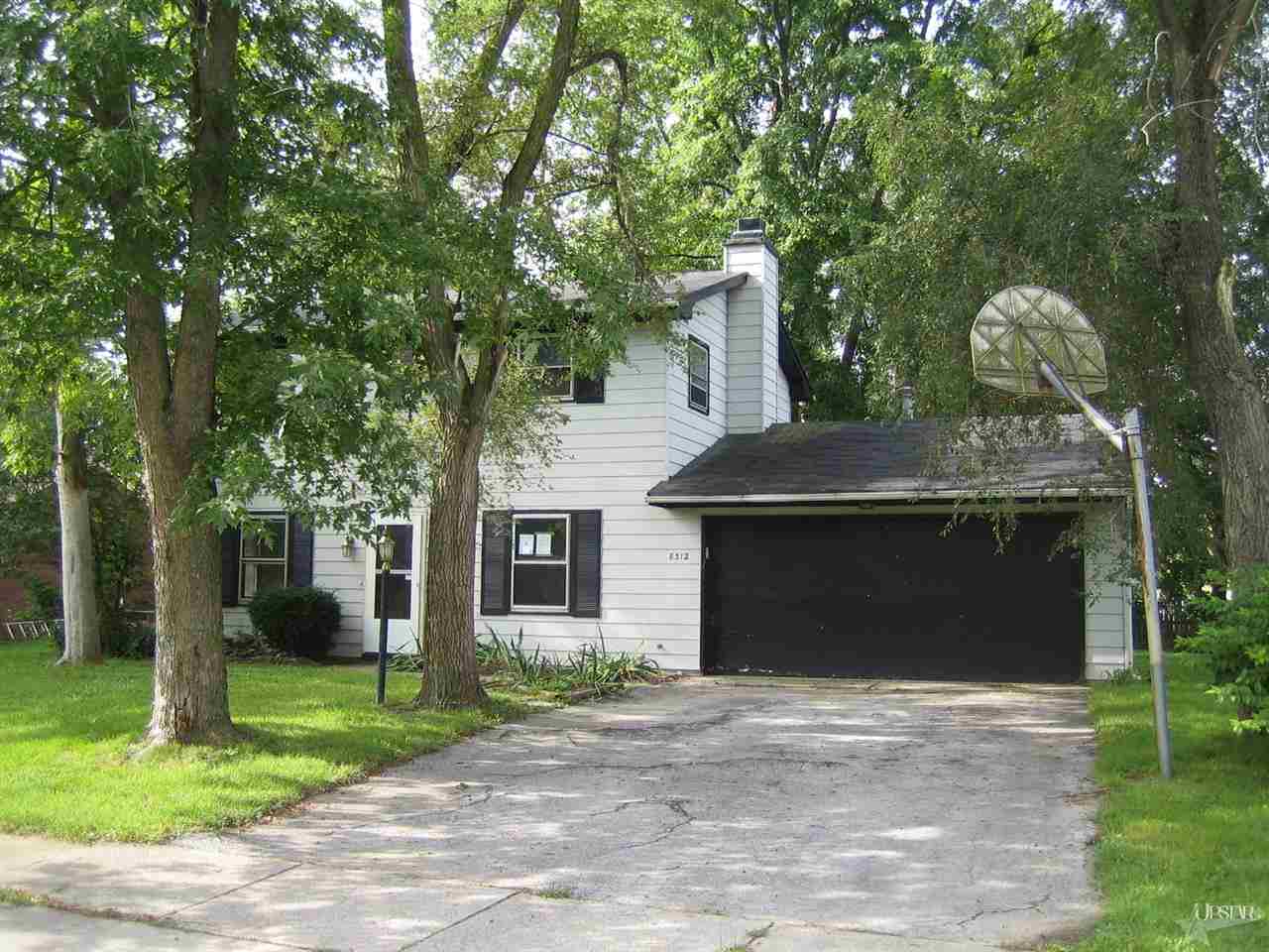 8312 Harwick Ct, Fort Wayne, IN 46815 photo 1