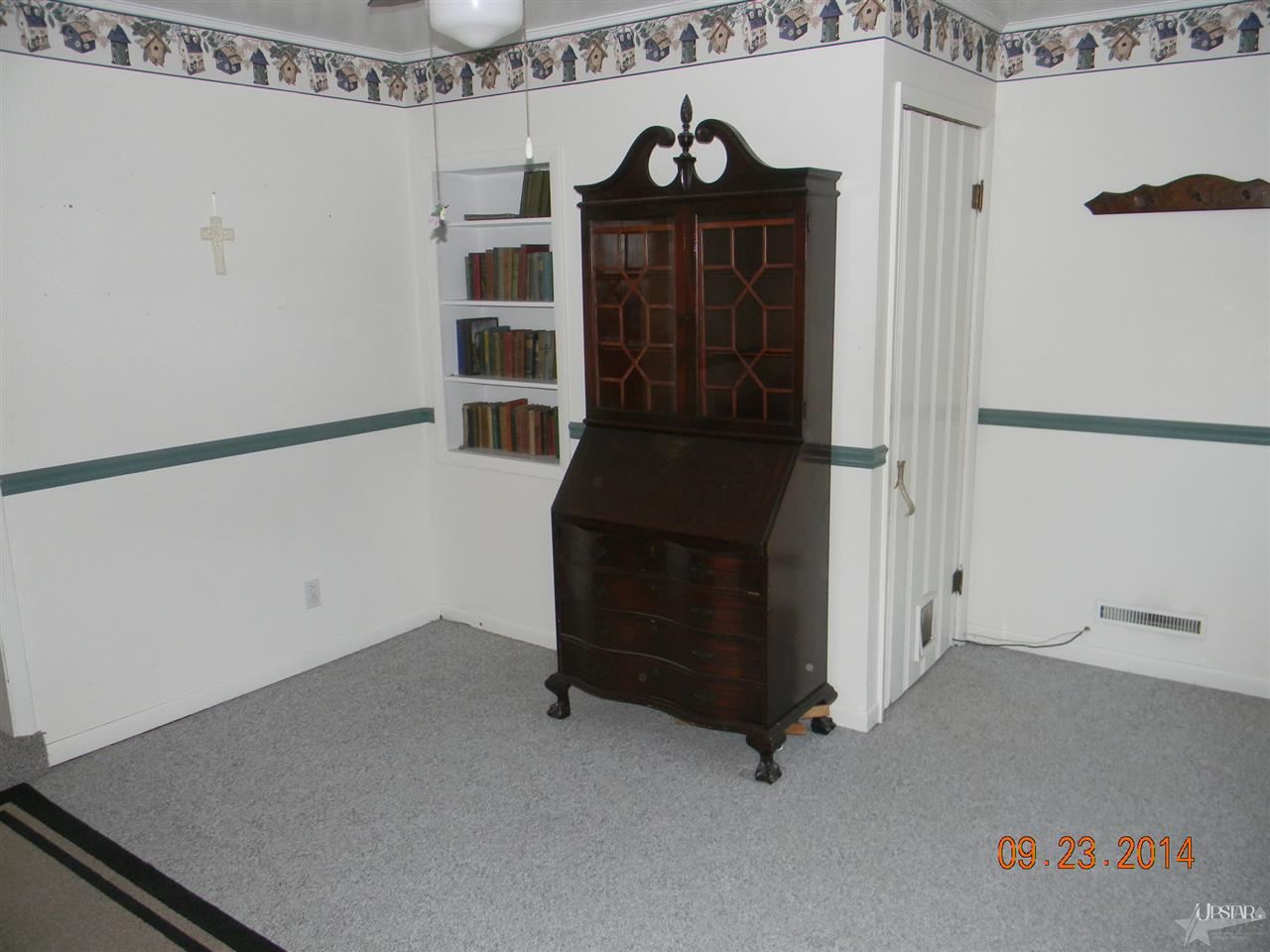 401 Mercer St, Ligonier, IN 46767 photo 12