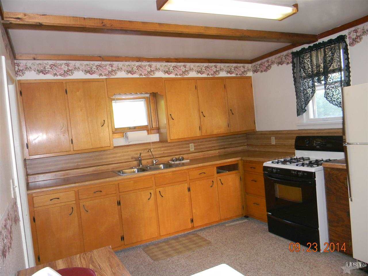 401 Mercer St, Ligonier, IN 46767 photo 13