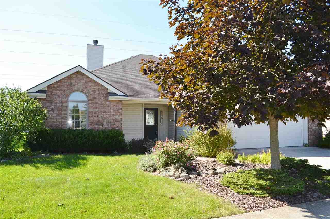 12027 Blaceberry Dr, Fort Wayne, IN 46814 photo 1