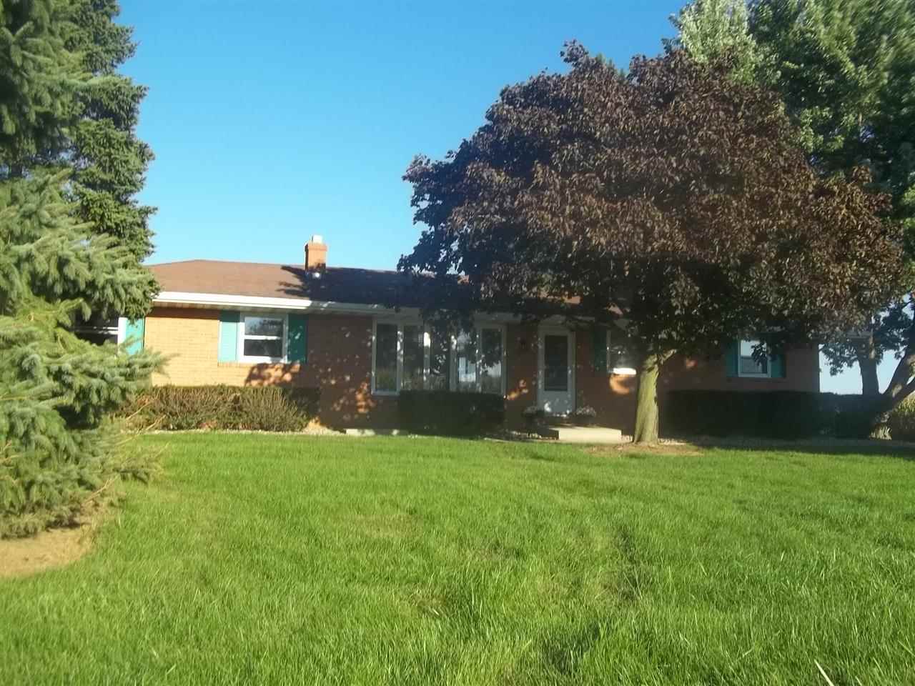 52522 Rosewood, New Carlisle, IN 46552 photo 1