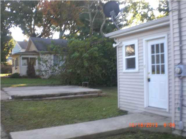 402 S Third St, Boonville, IN 47601 photo 11