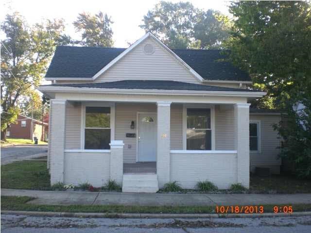 402 S Third St, Boonville, IN 47601 photo 1