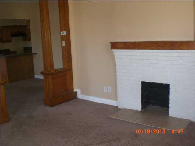 402 S Third St, Boonville, IN 47601 photo 2