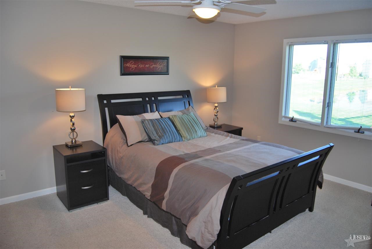 15212 S Harbourside Dr, Fort Wayne, IN 46814 photo 8