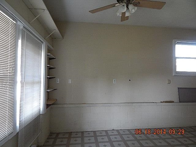 604 N Fourth St, Boonville, IN 47601 photo 4
