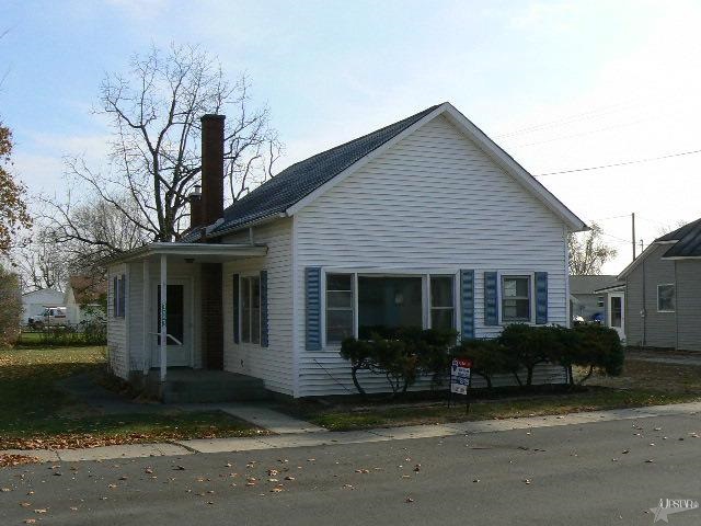 303 Monroe St, Monroeville, IN 46773 photo 1