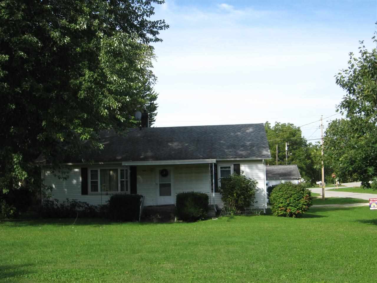 300 S Jefferson, Pine Village, IN 47975 photo 1
