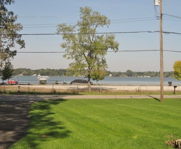 5634 S State Road 10, Knox, IN 46534 photo 7