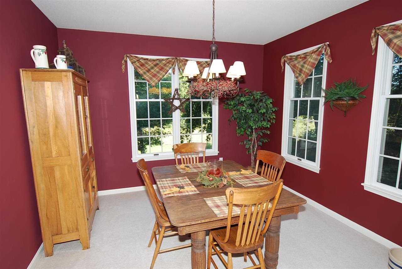 7021 S Club Rd, Ferdinand, IN 47532 photo 10