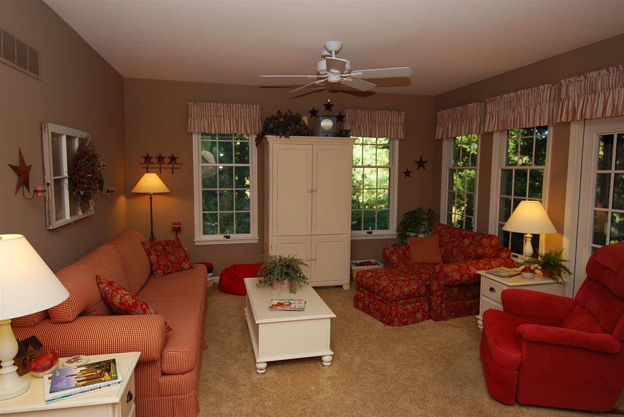 7021 S Club Rd, Ferdinand, IN 47532 photo 9