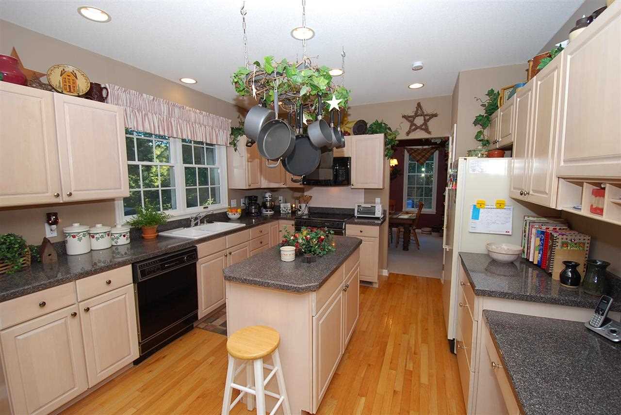 7021 S Club Rd, Ferdinand, IN 47532 photo 6