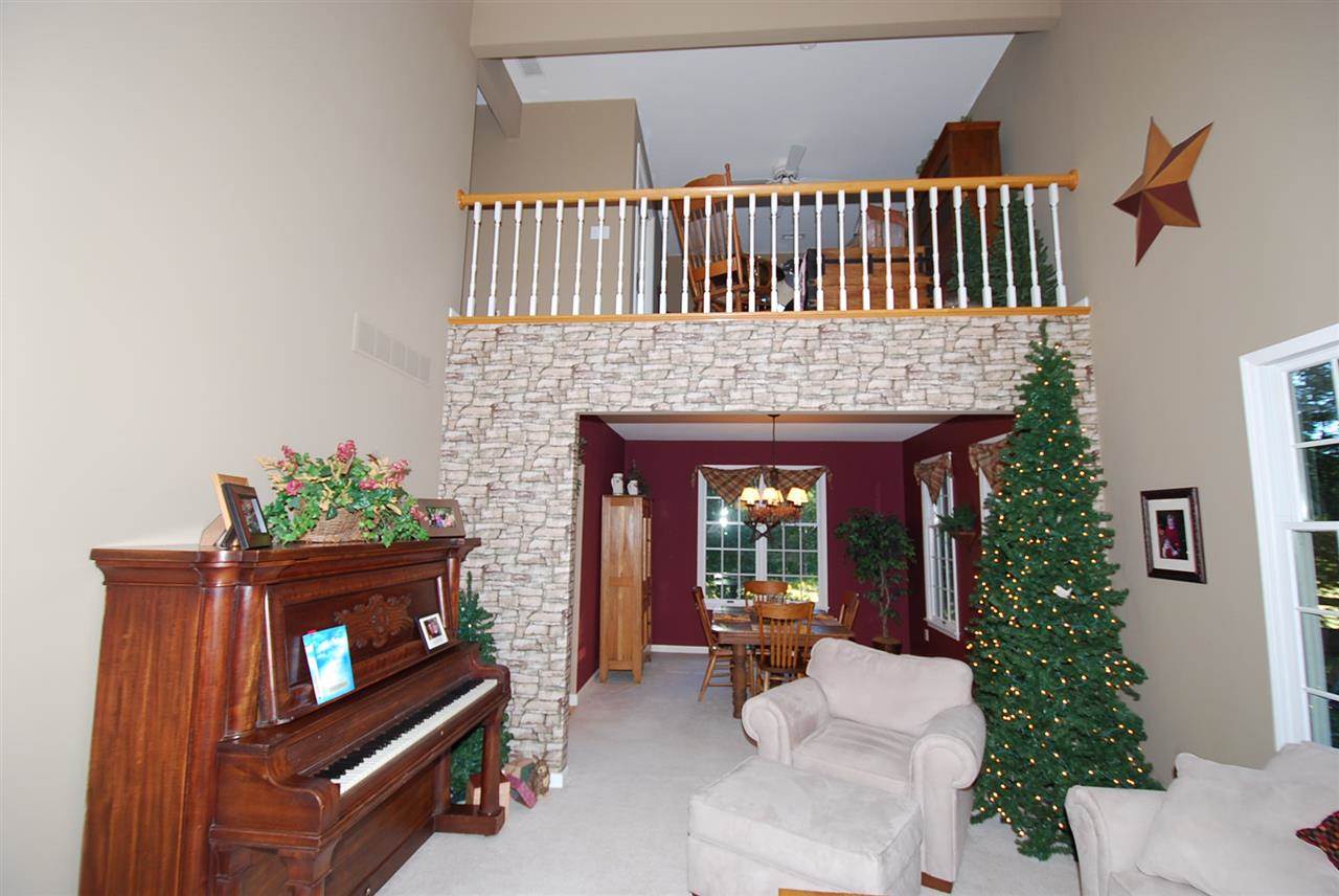 7021 S Club Rd, Ferdinand, IN 47532 photo 11