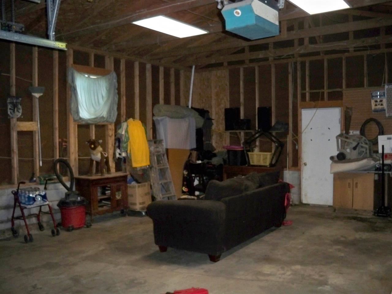 3354 Irvington Dr, Fort Wayne, IN 46805 photo 12