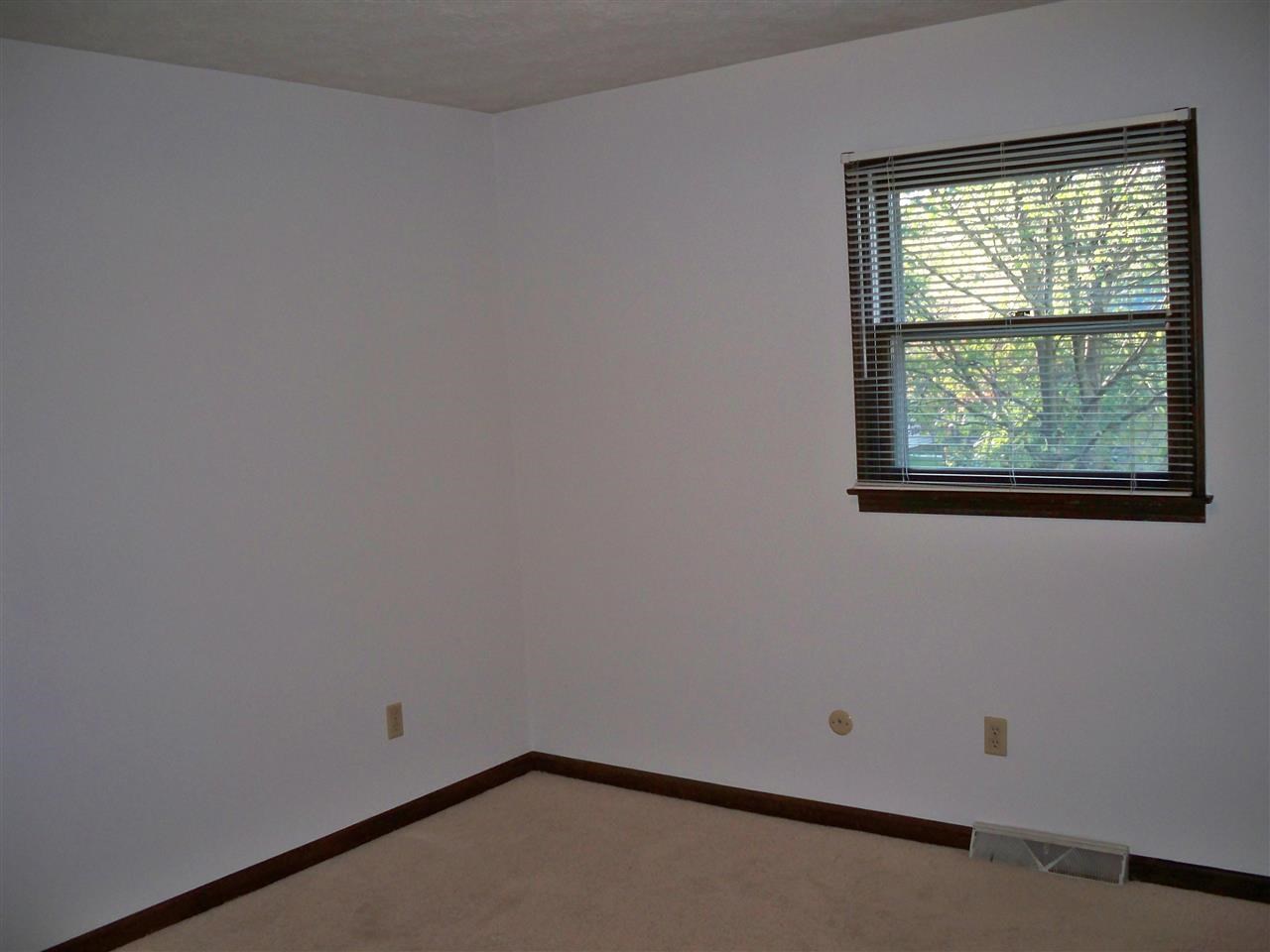 522 N Plymouth Rd, Bloomington, IN 47408 photo 9
