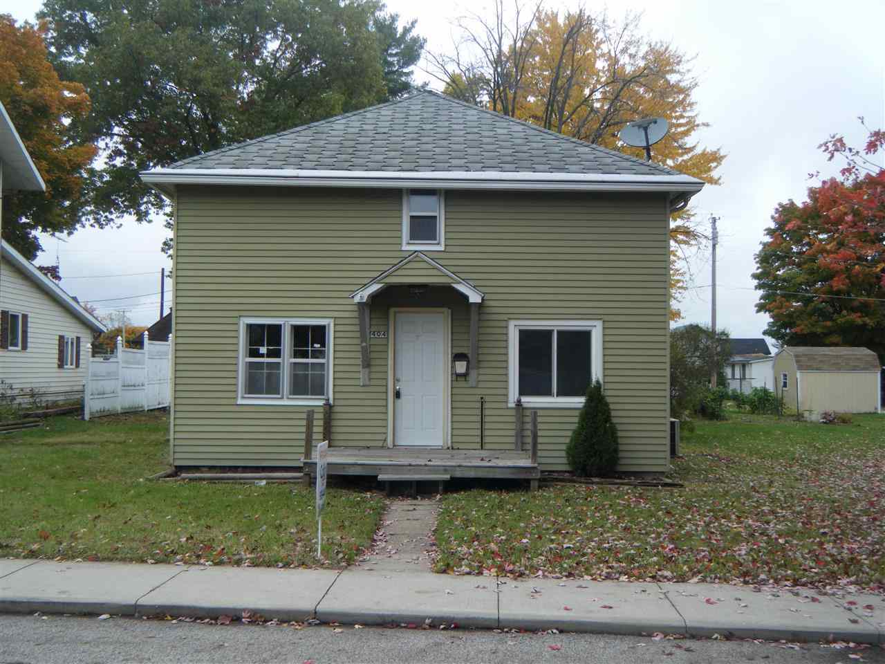 404 Albert St, Argos, IN 46501 photo 1