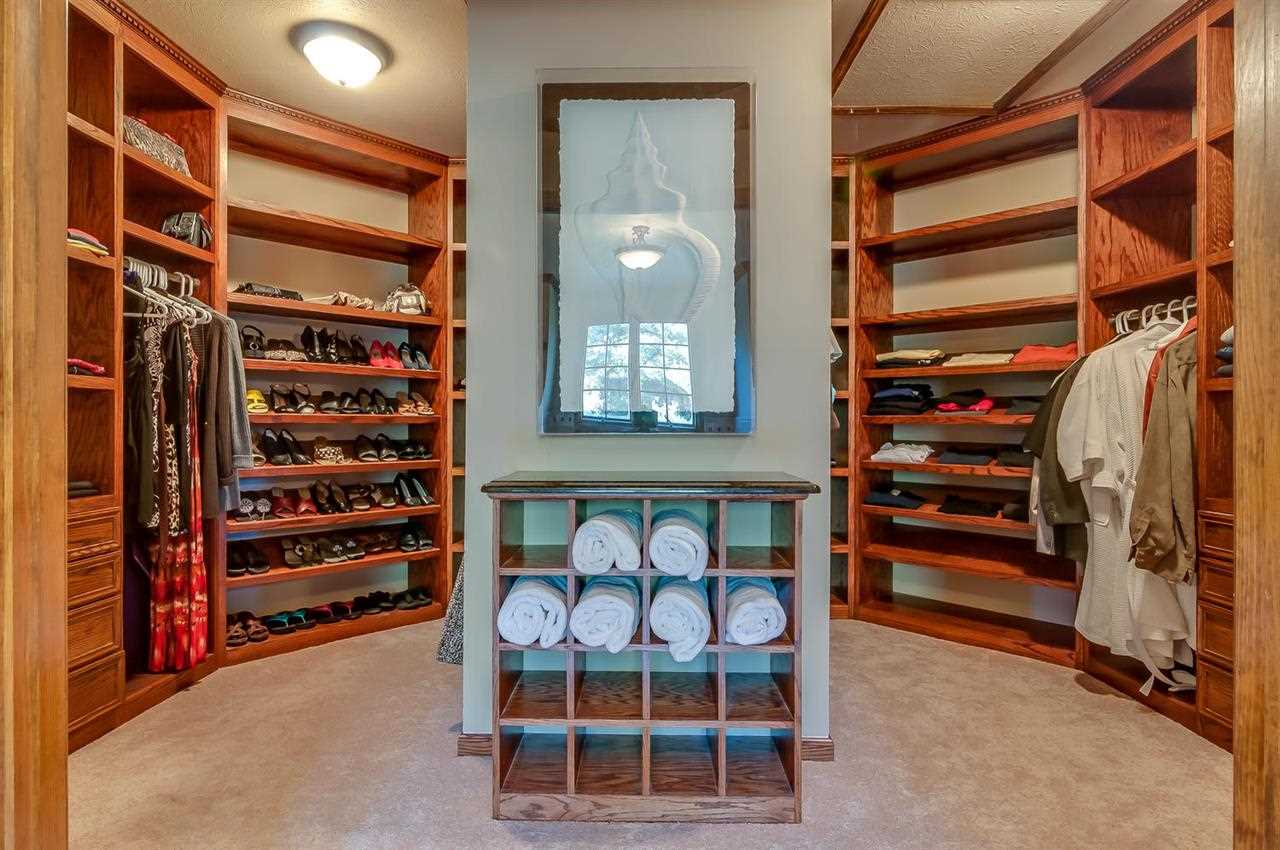 17831 Harbour Town Ct, Granger, IN 46530 photo 20