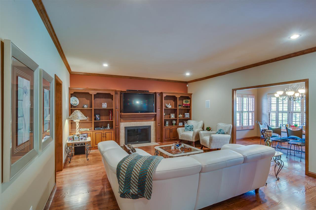 17831 Harbour Town Ct, Granger, IN 46530 photo 10