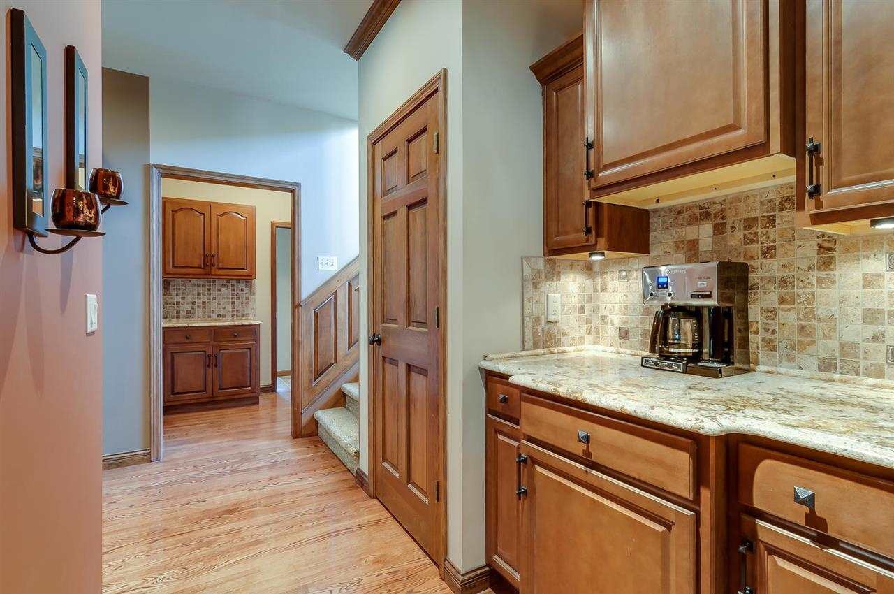 17831 Harbour Town Ct, Granger, IN 46530 photo 12