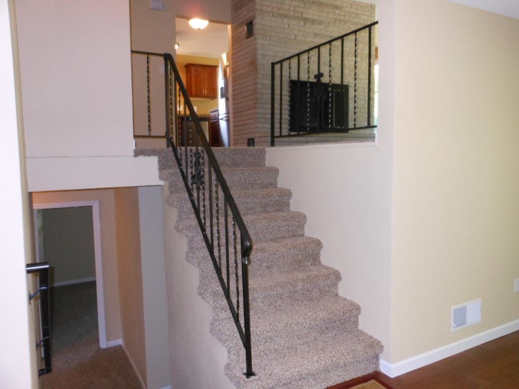 30887 Red Bud Ln, Elkhart, IN 46517 photo 4