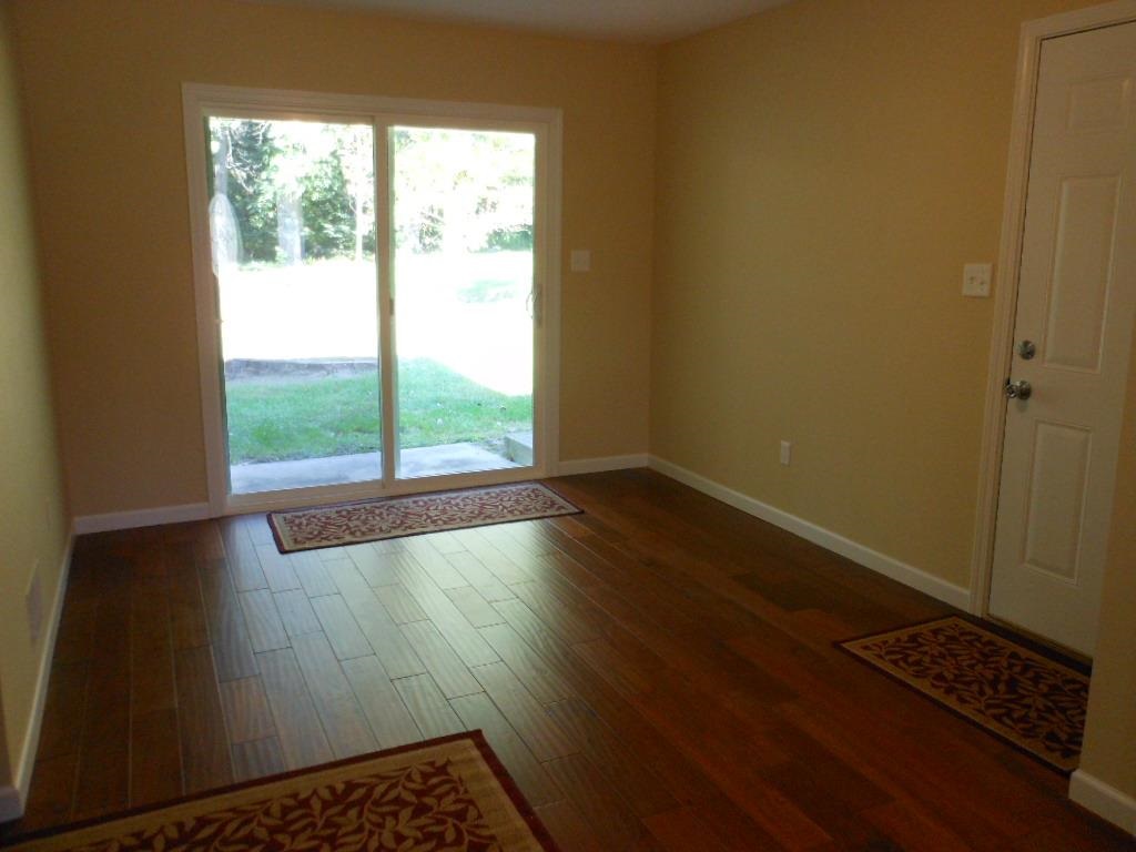 30887 Red Bud Ln, Elkhart, IN 46517 photo 3