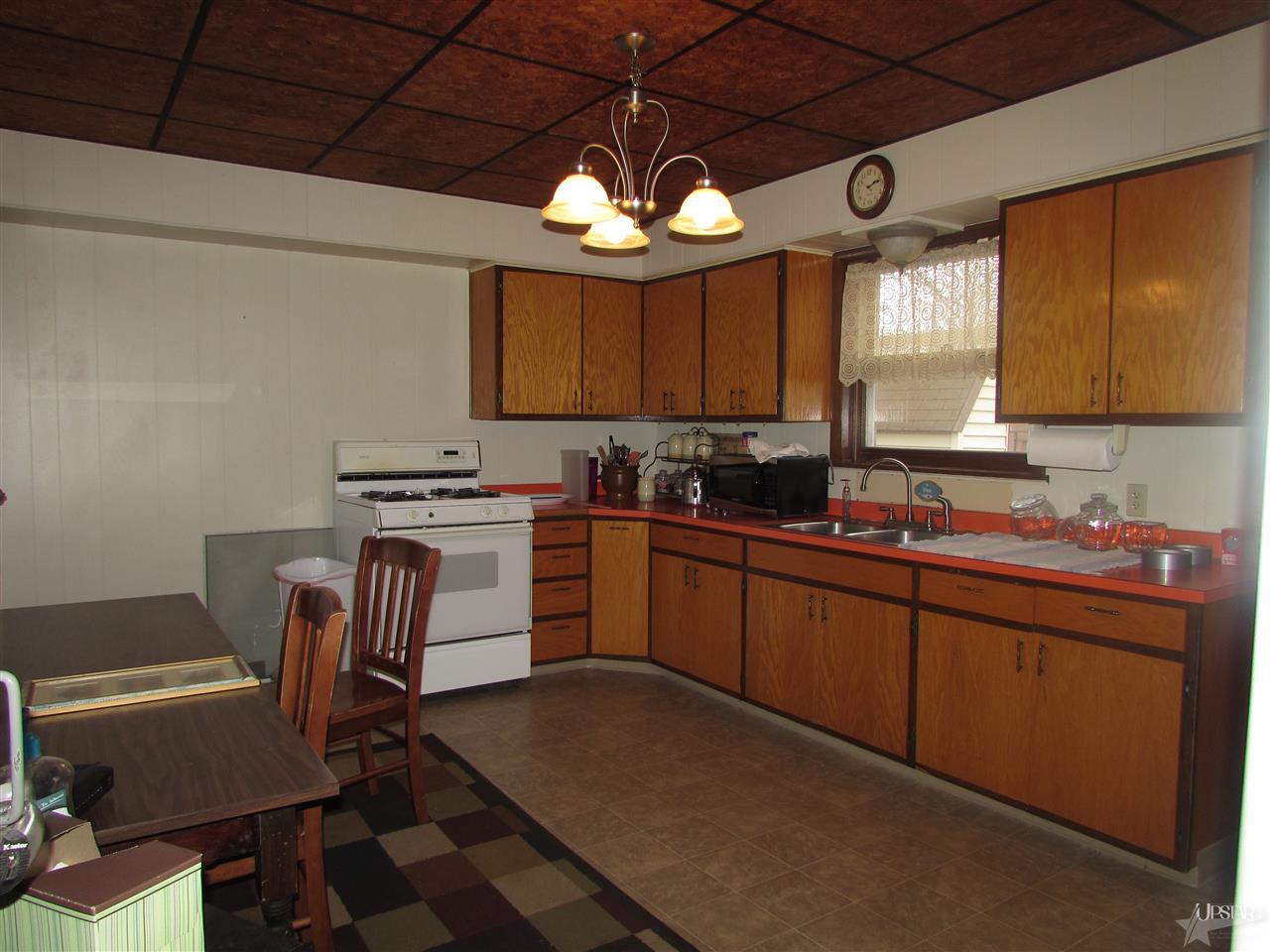 605 E Jackson St, Columbia City, IN 46725 photo 7