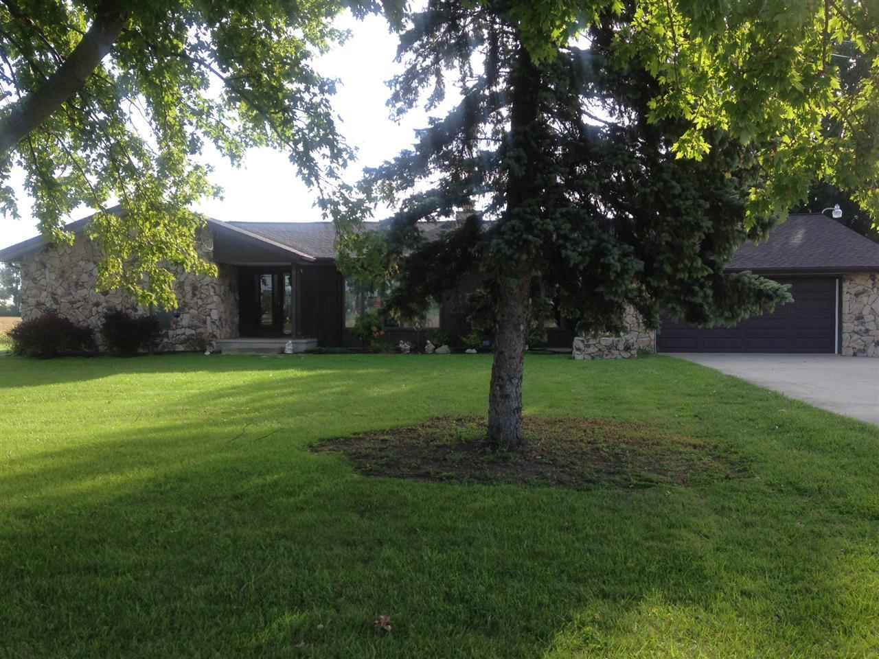 4881 N 300 E, Huntington, IN 46750 photo 1