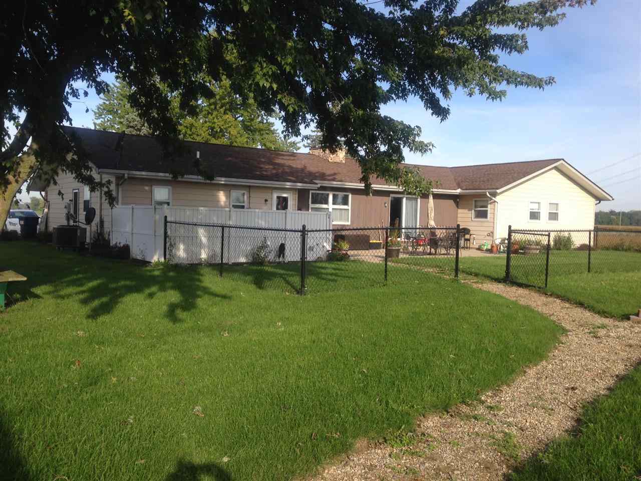4881 N 300 E, Huntington, IN 46750 photo 2