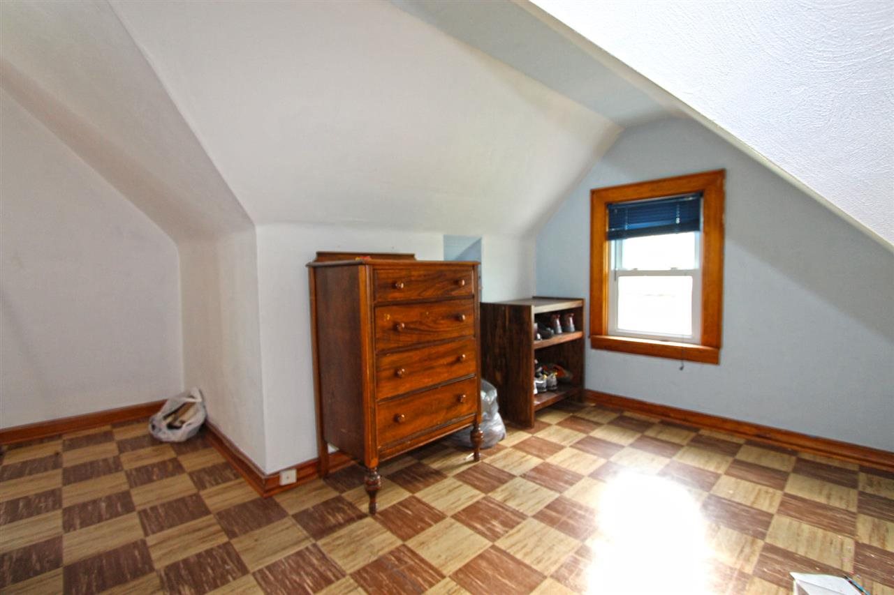 55104 Moss Rd, South Bend, IN 46628 photo 23