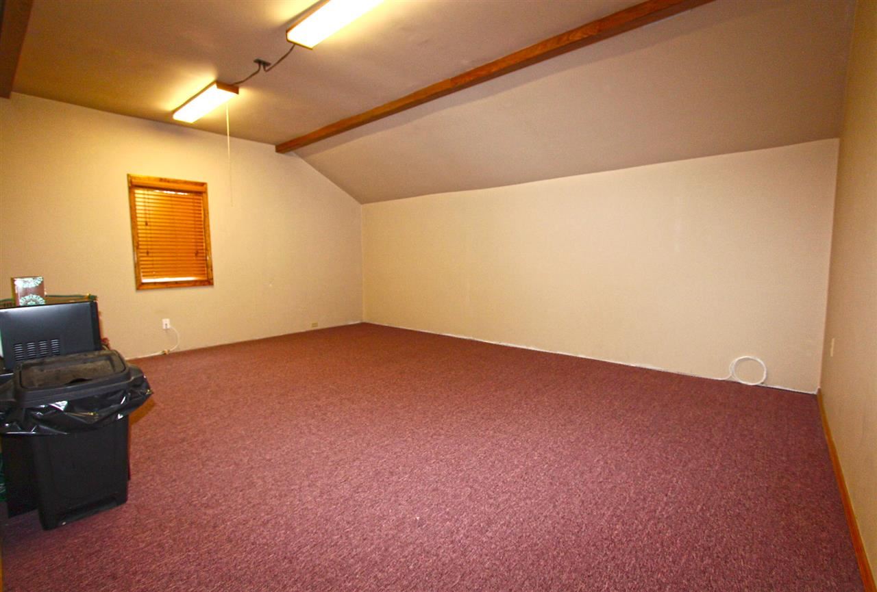 55104 Moss Rd, South Bend, IN 46628 photo 17