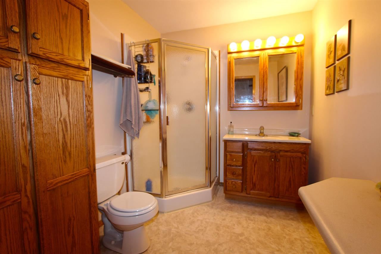 55104 Moss Rd, South Bend, IN 46628 photo 16