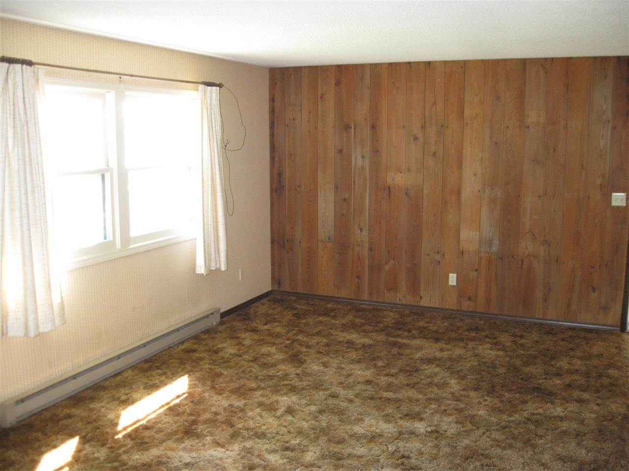 403 Alamosa Dr, Kendallville, IN 46755 photo 4