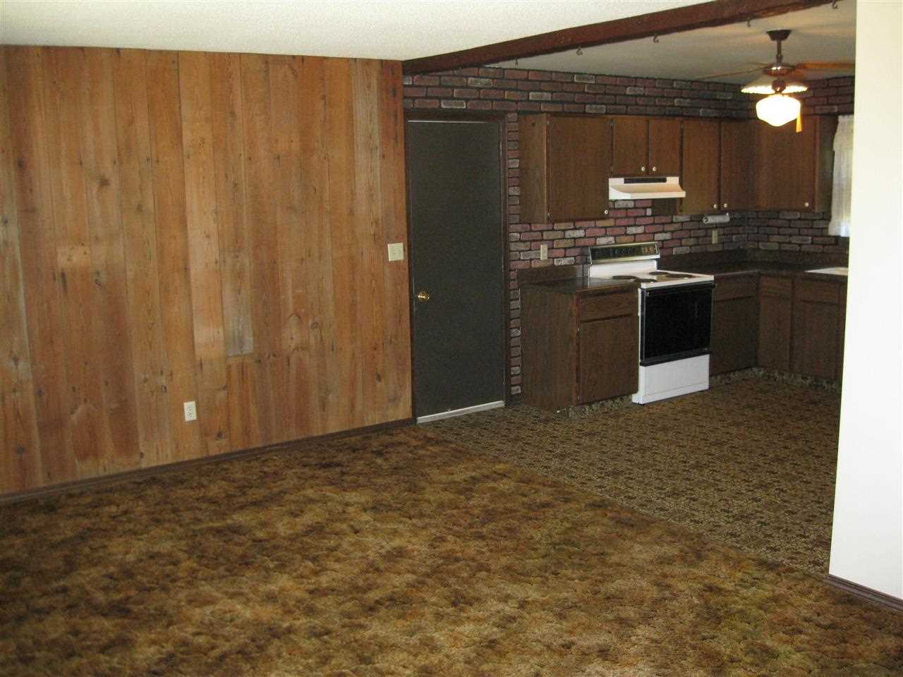 403 Alamosa Dr, Kendallville, IN 46755 photo 10
