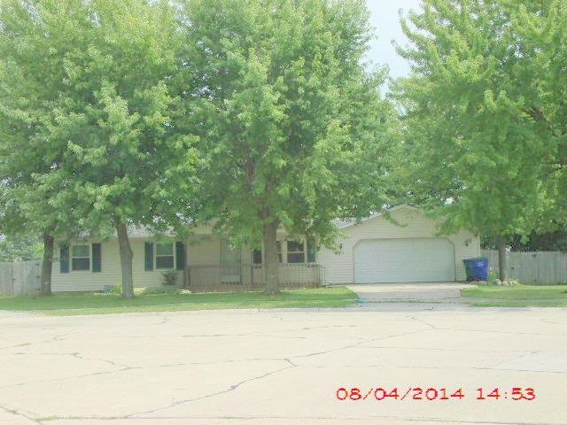 4208 Arch Ln, Woodburn, IN 46797 photo 1